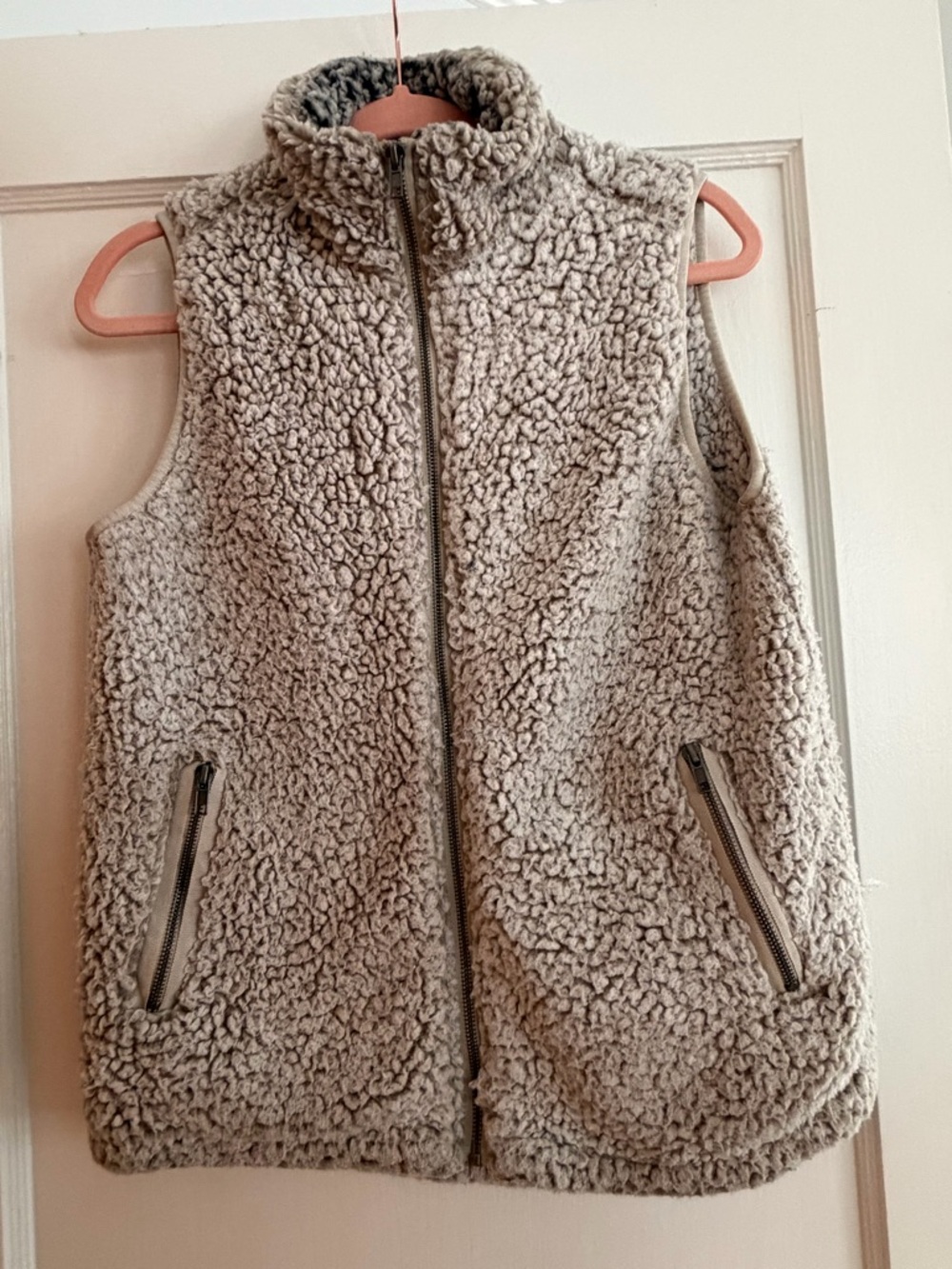 Thread & Supply Cozy Sherpa Zip-Front Vest sz XS